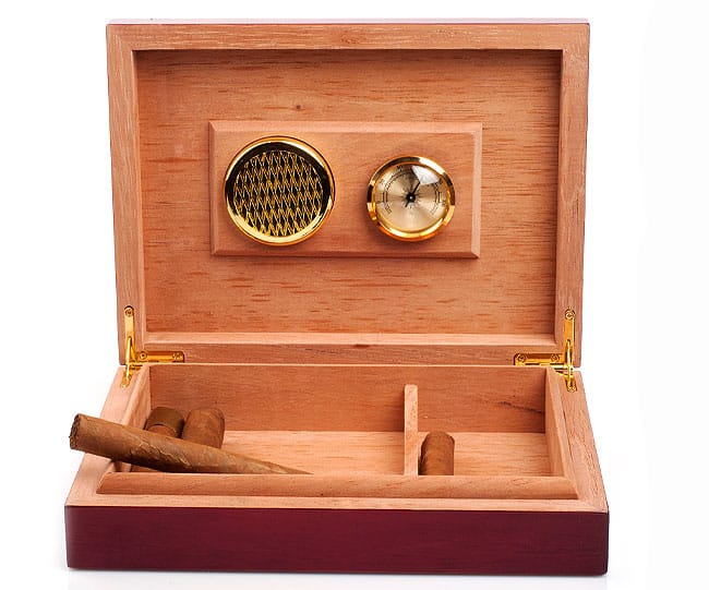 Best-Cigar-Shops-Mishawaka-Michiana-Heffs-Place-Humidors.jpg
